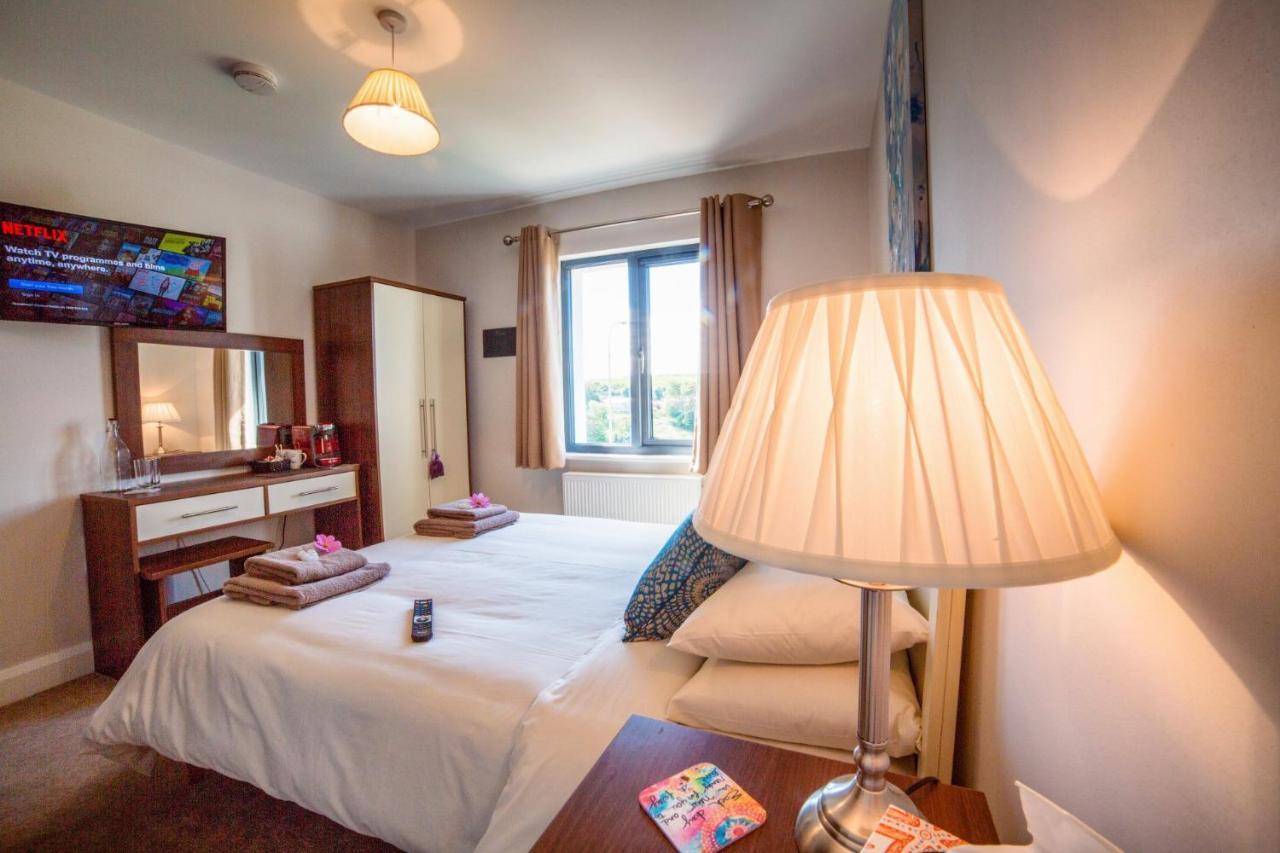 Taim Lodge Уестпорт Екстериор снимка